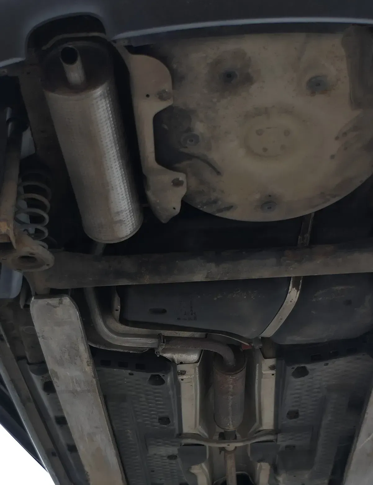 VW Polo 9N Ibiza 6L Auspuff Endschalldämpfer + Mittel hinten 1,2 AWY AZQ BMD BME - Bild 1