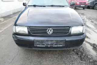 VW Polo Kombi 6K Kühlergrill Grillleiste vorne Leiste Grill VW schwarz LC9Z Zeic - Bild 1