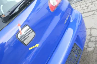 Seat Ibiza 6L Heckklappe Klappe hinten Kofferraumklappe blau LS5G ohneBremsleuch - Bild 6