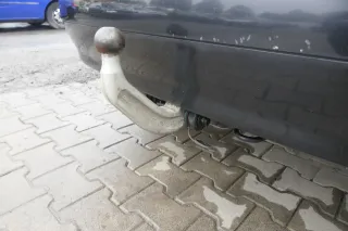 Audi A4 8E B6 Kombi Avant Stoßstange hinten mit Spoiler schwarz LZ9W - Bild 12