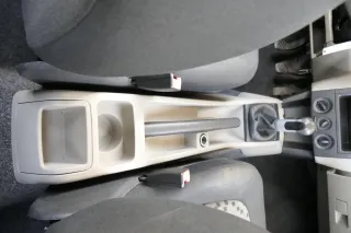 Skoda Fabia 6Y Mittelkonsole Mitteltunnel um Schaltung 6Y0863242  QZY grau - Bild 3