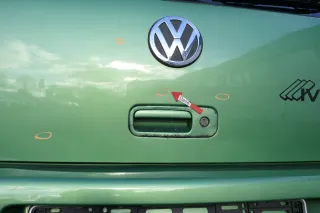 VW Golf 4 Limousine Heckklappe Kofferraumklappe Klappe hinten grün LA6P-ohneAnb - Bild 8