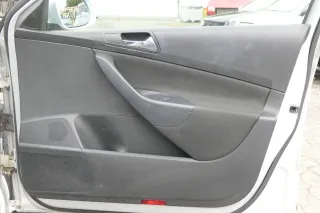 VW Passat 3C Variant Türverkleidung Verkleidung Tür vorne rechts Beifahrertür sc - Bild 1