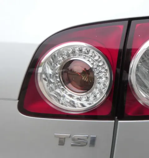 VW Golf Plus 5M Rücklicht hinten rechts innen Rückleuchte original 5M0945094S