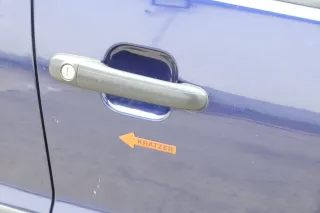 VW Polo 6N 6N2 Tür vorne rechts Beifahrertür 4/5-Türer blau LB5N ohneAnbauteile - Bild 2