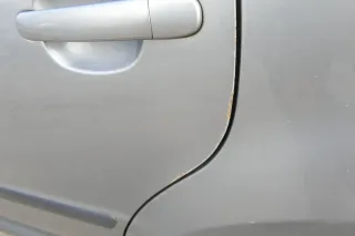 VW Passat 3B 3BG Kombi Avant Variant Tür hinten links mit Scheibe grau LD7W urba - Bild 2