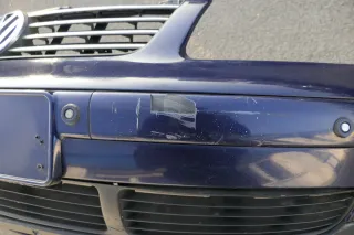 VW Passat 3B Stoßstange vorne Frontstoßstange Stoßfänger blau LB5N - Bild 4