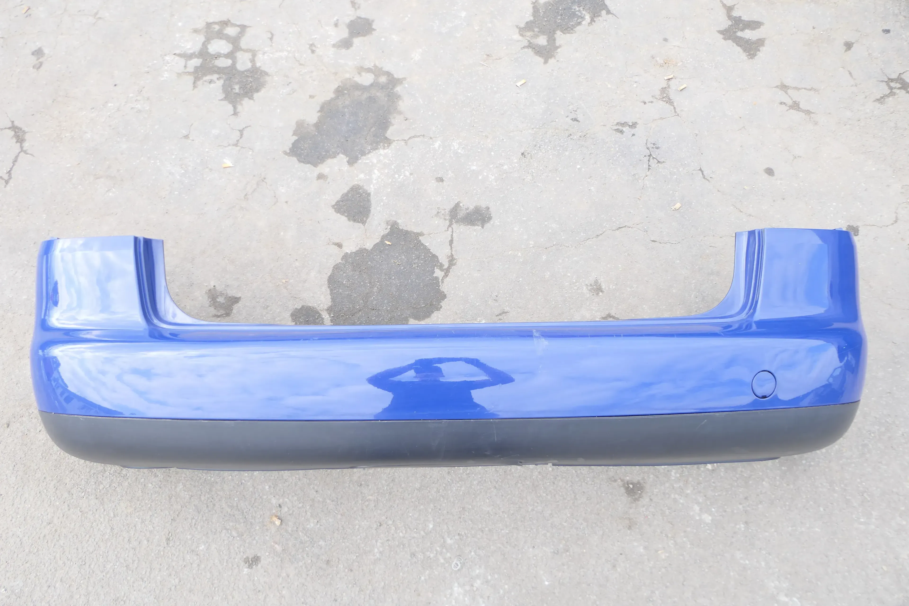 VW Touran 1T Stoßstange hinten Heckstoßstange Stoßfänger blau LL5M AHK - Bild 1