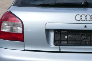 Audi A3 8L Facelift Heckklappe Kofferraumklappe Klappe hinten blau LY7R - Bild 4