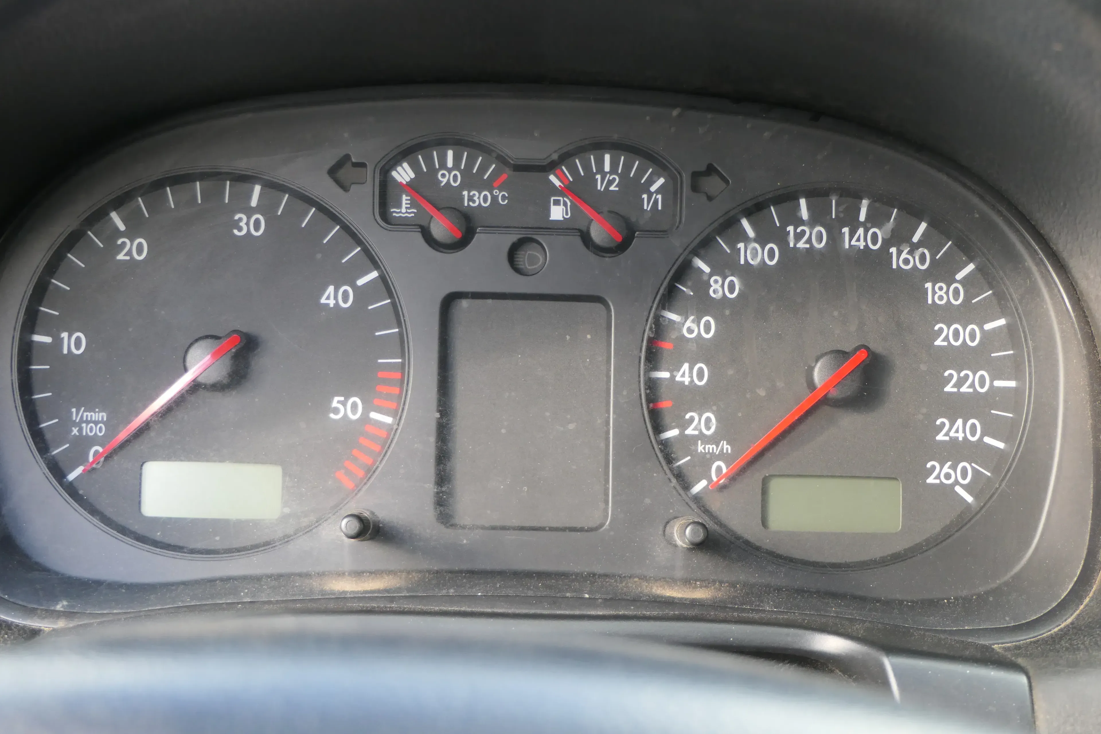 VW Golf 4 Tacho Tachometer Kombiinstrument 350.000km 1J0920806G TDI Diesel - Bild 1