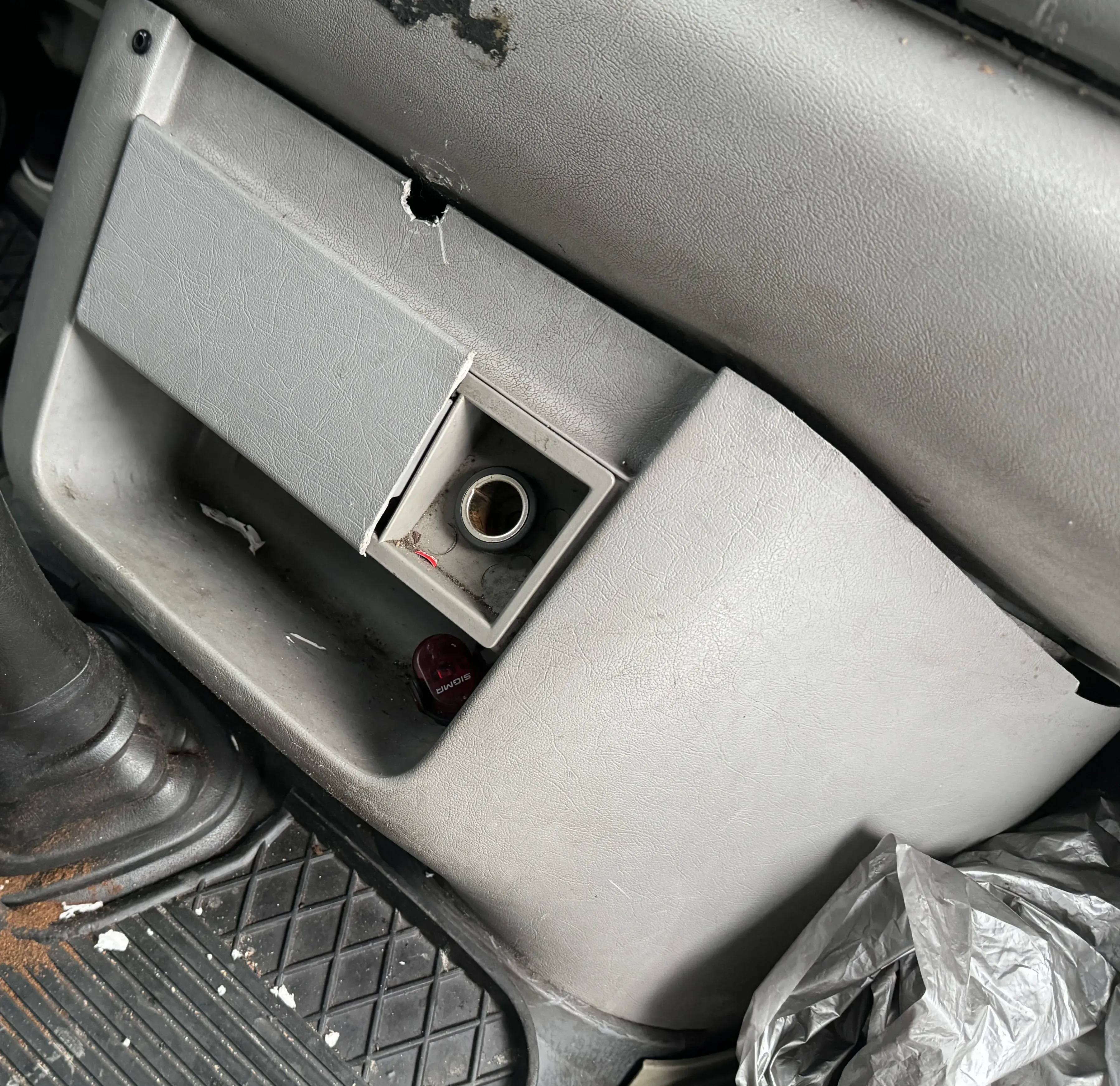 VW T4 Aschenbecher Zigarettenanzünder 2D0857305  U71 grau - Bild 1