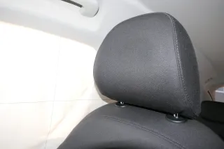Audi A4 B8 8K Kopfstütze vorne rechts oder links schwarz /soul - Bild 1