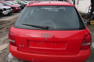 Audi A4 B5 Avant Facelift Heckklappe Klappe hinten rot LY3H Facelfit Scheibe - Bild 2