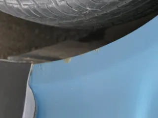 VW Passat 3B Kotflügel vorne links blau grün türkis ( evtl. LB7T oder LB6N ???) - Bild 9