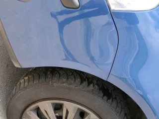 VW Polo 9N3 Stoßstange vorne Frontstoßstange Stoßfänger blau LA5K SWR - Bild 8