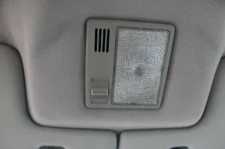 Audi 80 Innenraumleuchte Leuchte innen Leselampe Leseleuchte platin 443947105E - Bild 2