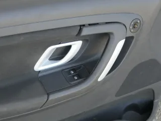1x Skoda Fabia 5J Stufenheck Türverkleidung Verkleidung Tür vorne links Griff - Bild 2