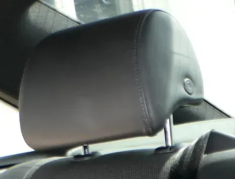 1x Audi A6 4F C6 Kopfstütze hinten rechts Kopfstützen Leder Perlnappaleder - Bild 1