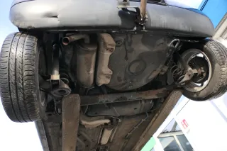 VW Lupo Stoßstange hinten Heckstoßstange Stoßfänger schwarz L041 - Bild 11