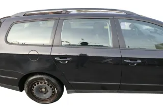 VW Passat 3C Kombi Variant Tür hinten rechts schwarz LC9X ohneAnbauteile - Bild 1