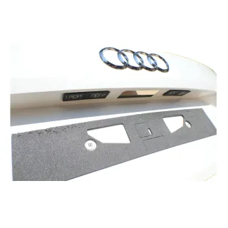 Audi Q2 GA 81A Heckklappe weiß LY9C ORIGINAL von NEUFAHRZEUG - Bild 5