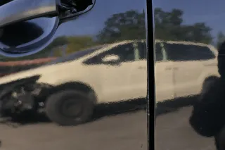 VW Polo 9N 9N3 Tür vorne links Fahrertür 2/3-Türer schwarz L041 -ohne Anbauteile - Bild 2