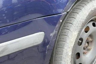 Skoda Octavia 1U Stoßstange vorne Frontstoßstange blau LF5U tiefseebla abBj.2001 - Bild 2