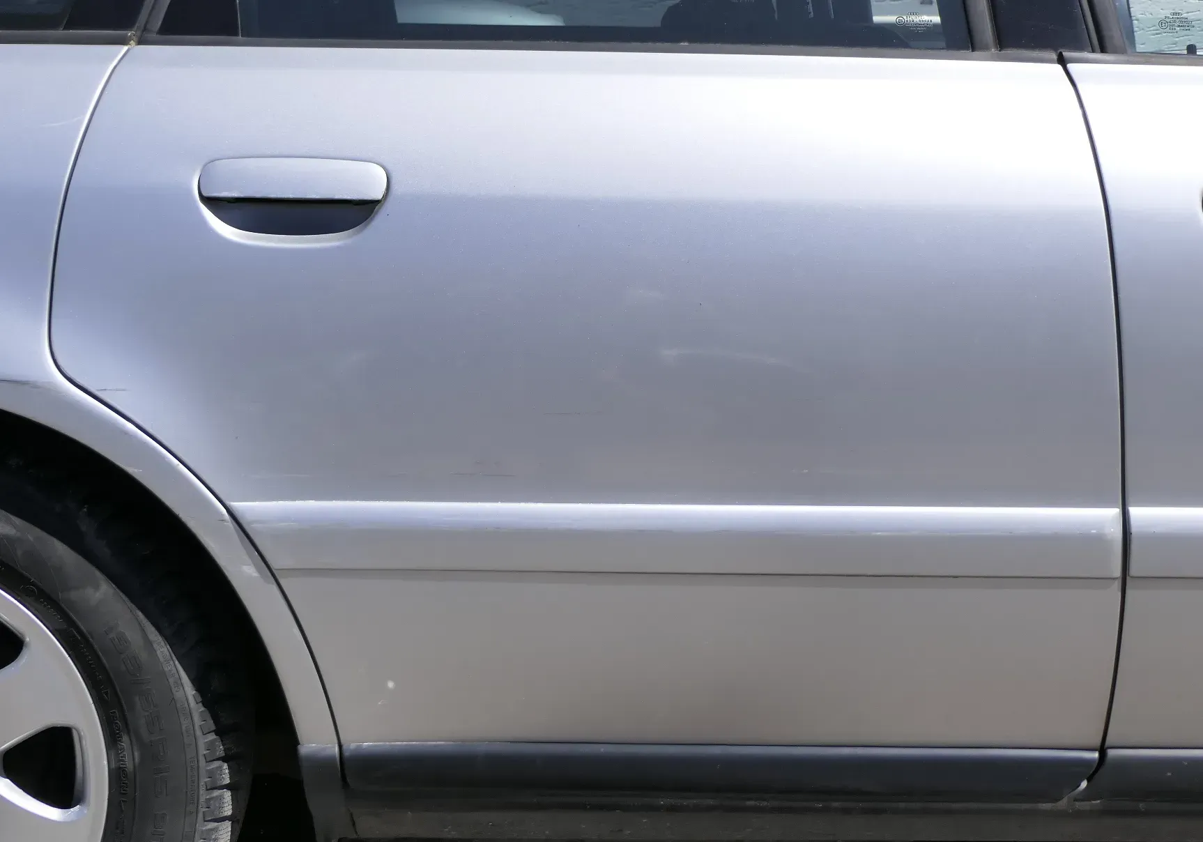 Audi A4 B5 Tür nur Türblatt hinten rechts silber LY7W - Facelift - Bild 1