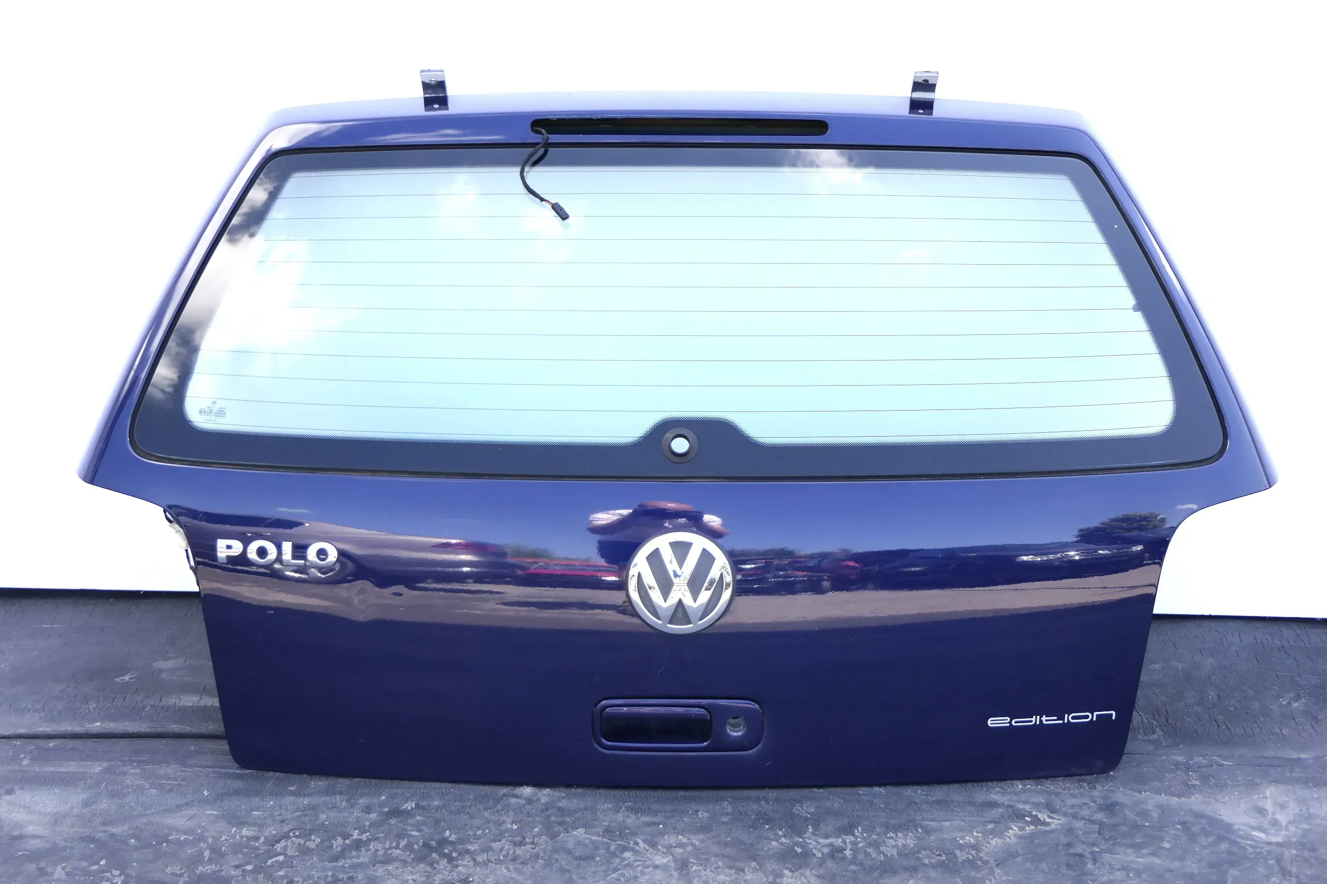 VW Polo 6N2 Heckklappe Klappe hinten Kofferraumklappe blau LB5N Scheibe - Bild 1