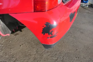 VW Lupo Stoßstange hinten Heckstoßstange Stoßfänger rot LY3D - Bild 2