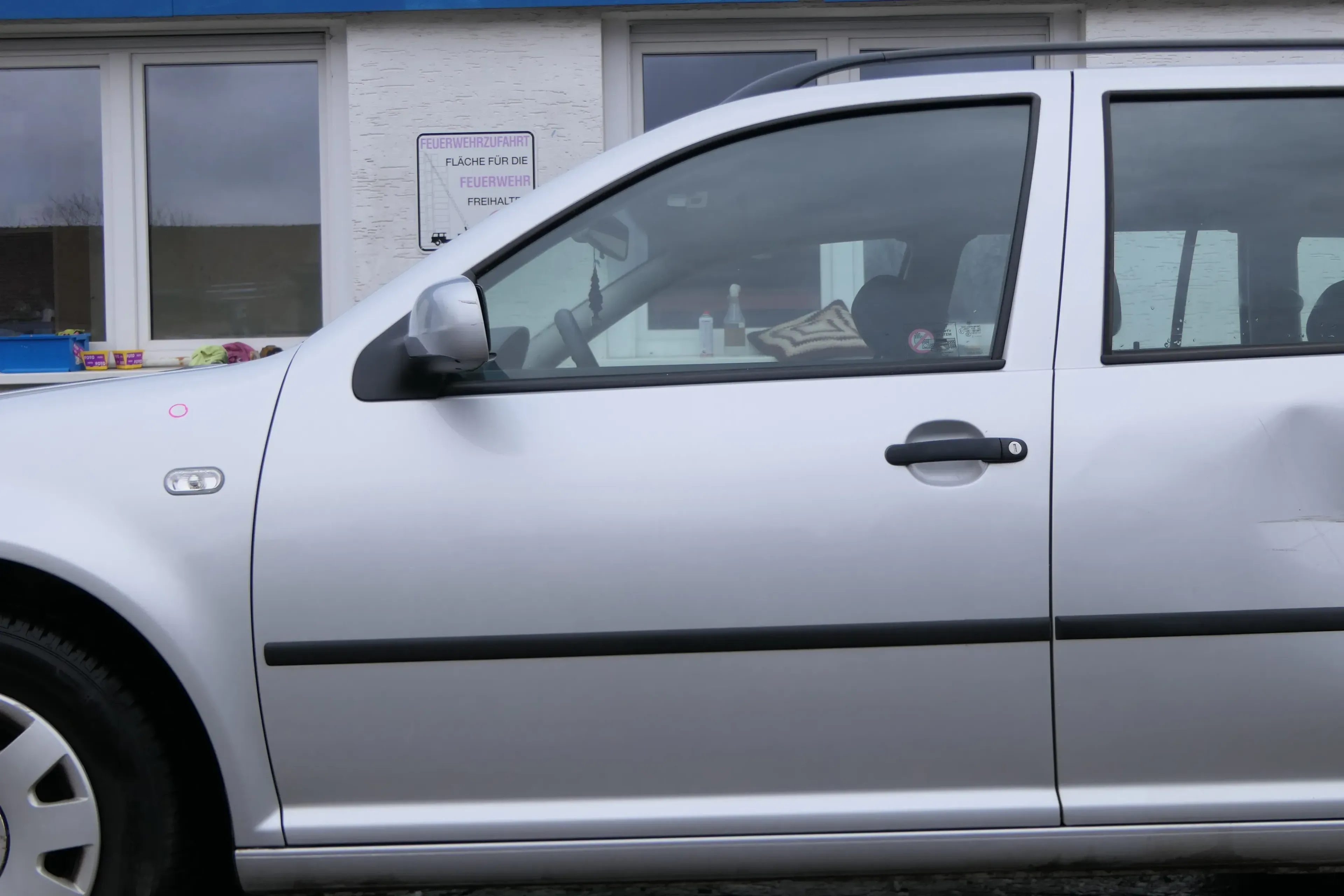 VW Golf 4 Bora Tür vorne links Fahrertür 4/5-Türer & Kombi silber LA7W -ohneAnba - Bild 1