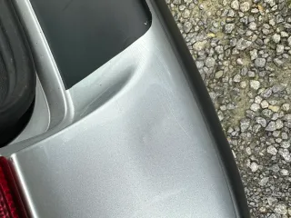 VW Golf 4 Limousine Stoßstange hinten Heckstoßstange Stoßfänger silber LA7W - Bild 9