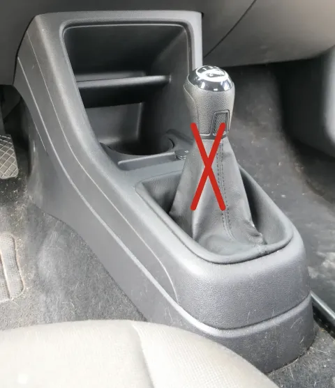 VW Up Mii Mittelkonsole Mitteltunnel um Schaltung 1S0863680AS Becherhalter