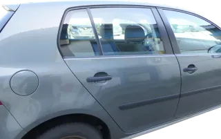 Golf 5 V 1K Tür Türrahmen hinten rechts 4/5-Türer grau grün LA6Q -ohneAnbautei - Bild 3