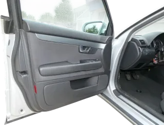 1x A4 8E B7 Türverkleidung Verkleidung Tür vorne links soul schwarz Griff Abdeck - Bild 2