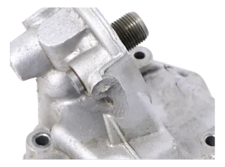 VW Audi Golf 5 6 Ölkühler Halter Ölfilterflansch 06A115417 06A115405BT BSE BSF - Bild 4
