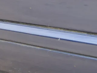 Golf 3 1E Cabrio Leiste Zierleiste Seite vorne links 2/3-Türer an Tür blau LC5U - Bild 4