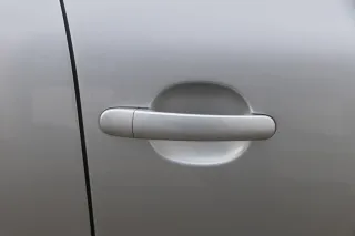 Skoda Superb 3U Beifahrertür Tür vorne rechts silber LF7T - ohne Anbauteile - Bild 4