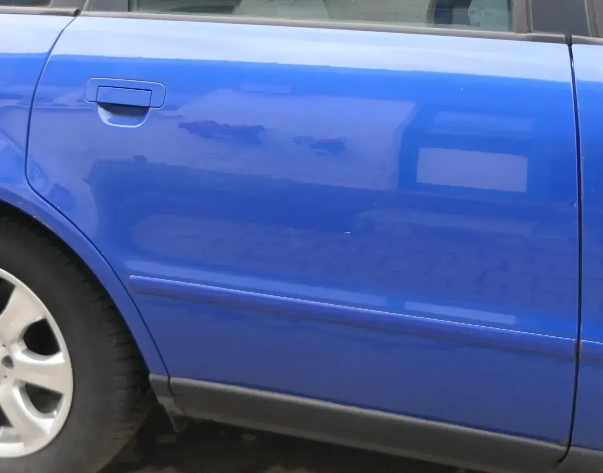 Audi A4 B5 Tür Türblatt hinten rechts blau LZ5T Kombi oder Limo - Bild 1