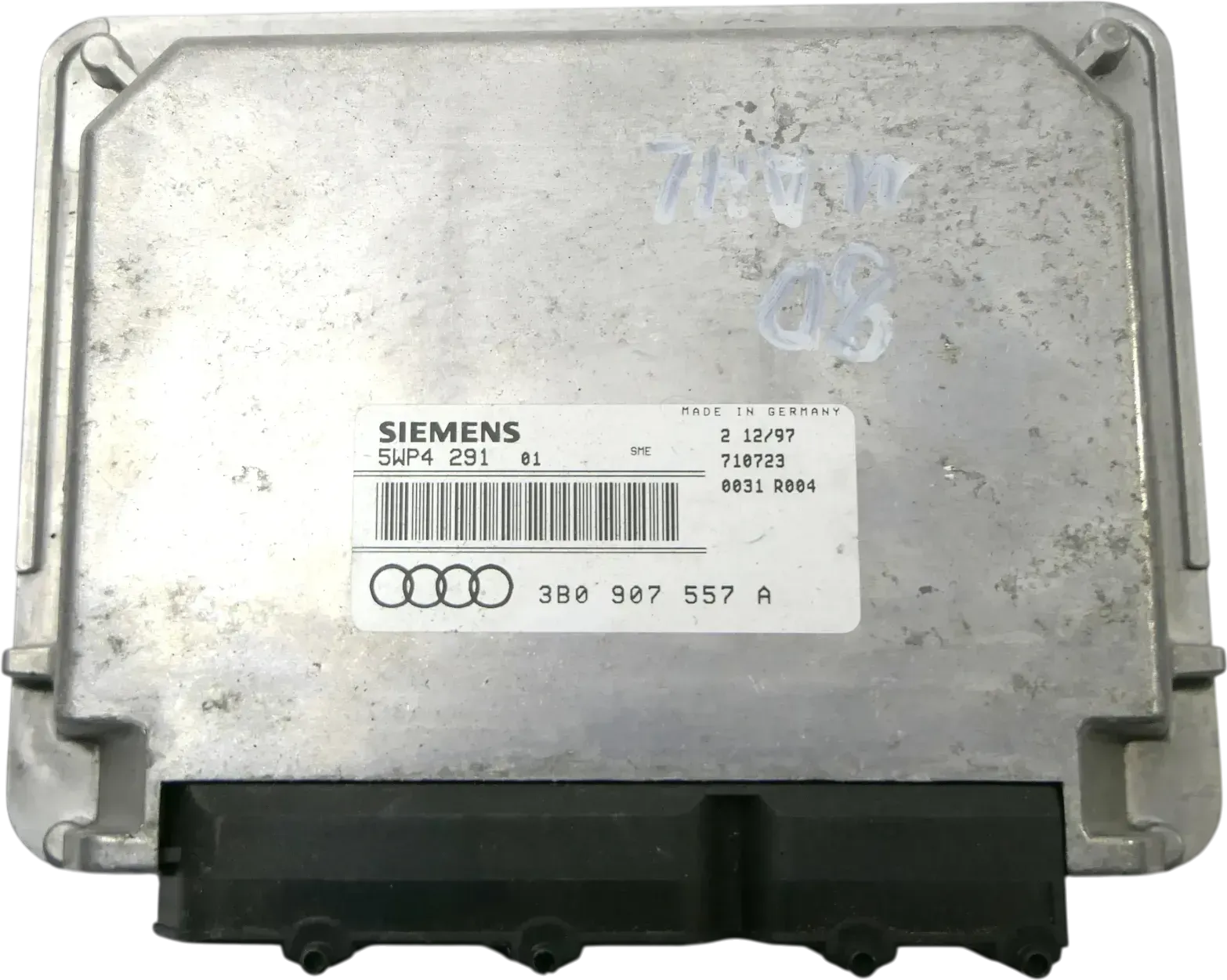 Audi A4 B5 Steuergerät 1,6l 74kw 101PS AHL Motor 3B0907557A 3B0907557E - Bild 1