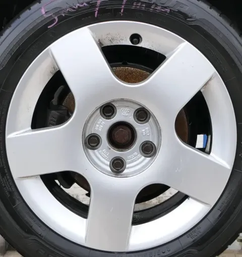 1x Audi A3 8P Alufelge original Felge 7x R16 H2 ET53 8P0601025M Alu    4