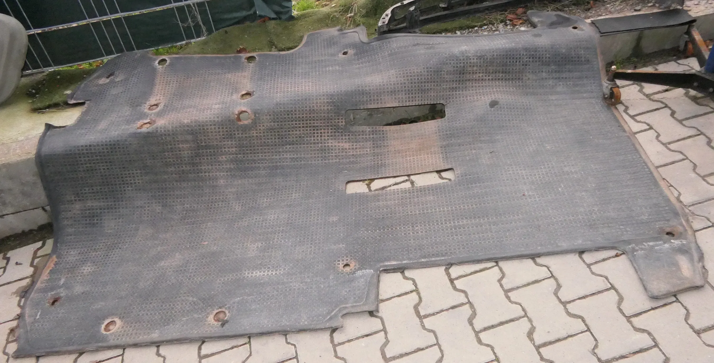 VW T4 Teppich Innenraumteppich Innen Boden Bodenbelag hinten - Bild 1