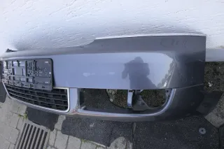 Audi A6 4B Frontstoßstange Stoßstange vorn vorne Stoßfänger grau Facelift - Bild 4
