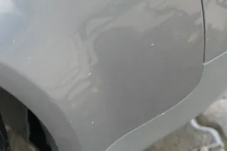 Audi A4 8E B6 Kotflügel vorne rechts grau LX7Z - Bild 4
