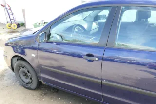 VW Polo 9N 9N3 Tür vorne links Fahrertür 4/5-Türer blau LB5N ohneAnbauteile - Bild 4