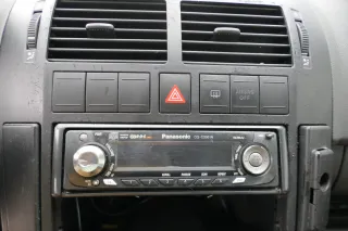 VW Golf 4 Bora T5 T4 Radio Panasonic CD-Player RDS WMA MP3 CQ-C3301N 4x50W PWR - Bild 1
