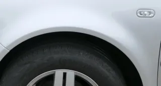 VW Golf 4 1J Kotflügel vorne links silber LA7W - Bild 3