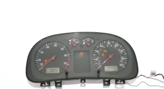 VW Golf 4 Tacho Tachometer RECHTSLENKER 124.000 miles 1j0920901BX 1,6-2,8 - Bild 1