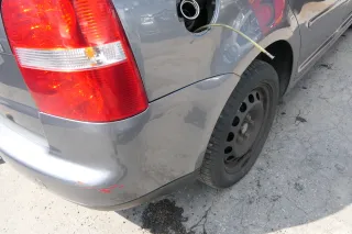 VW Touran 1T Stoßstange hinten Heckstoßstange Stoßfänger grau LD7X - Bild 4