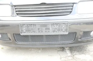 VW Polo 6N2 Stoßstange vorne Frontstoßstange Stoßfänger schwarz LC9Z +Grill - Bild 2